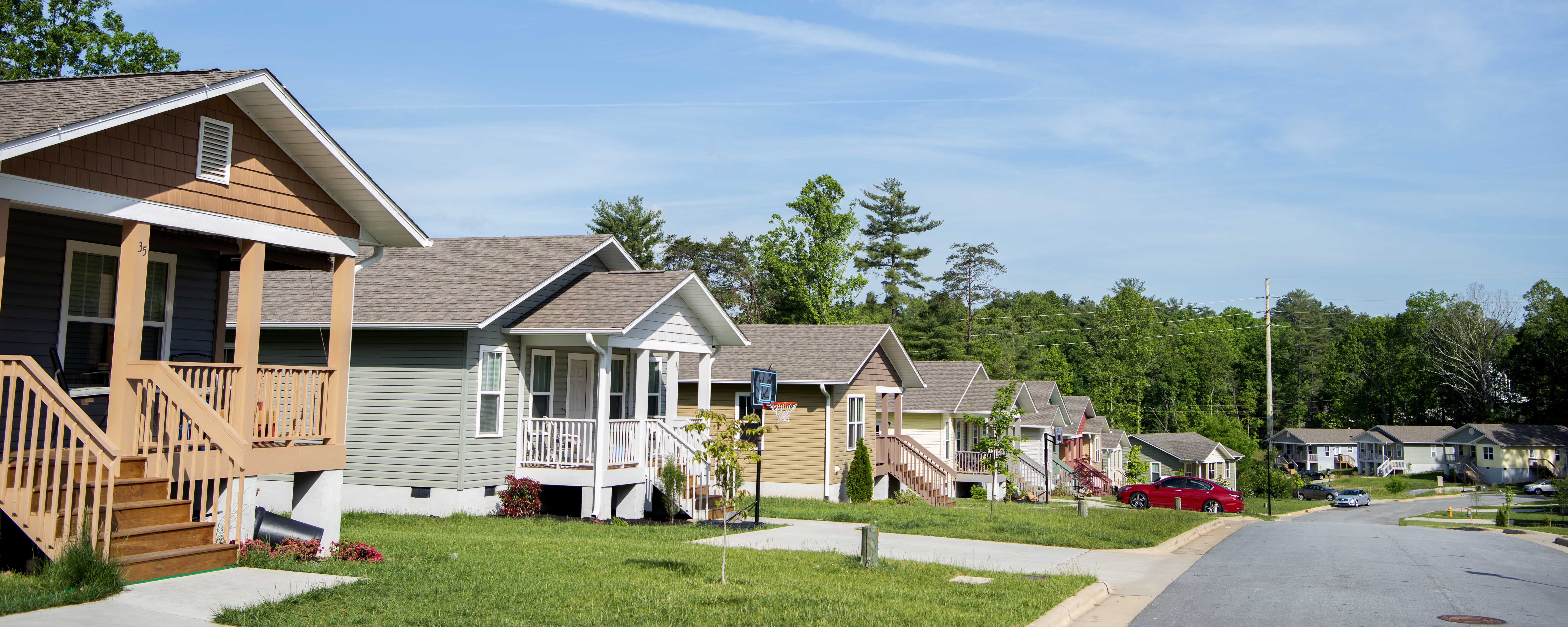 A Empty Field To 21 Homes A Thriving Community Asheville Habitat For Humanity
